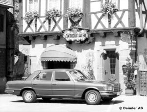 Mercedes-Benz-S-Klasse-Club-Nederland-S-Klasse-Sedan-W116-03