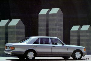 Mercedes-Benz-S-Klasse-Club-Nederland-S-Klasse-Sedan-W126-06-300x201