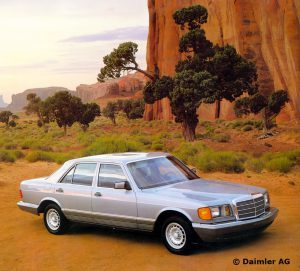 Mercedes-Benz-S-Klasse-Club-Nederland-S-Klasse-Sedan-W126-08-300x271