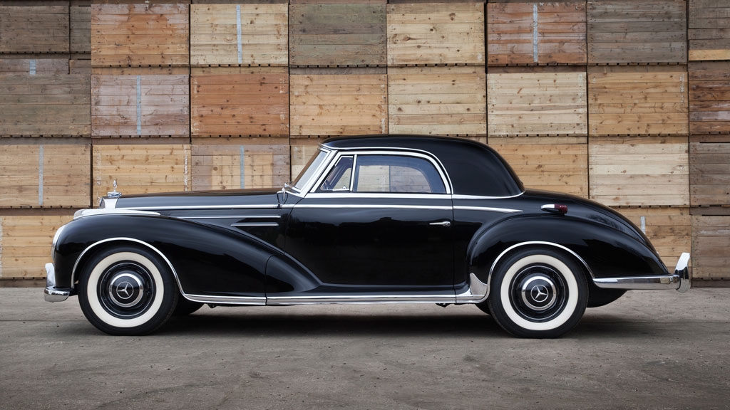 this-mercedes-benz-300-sc-is-old-school-luxury-for-autobahn-speeds-nieuws-MB-S-Klasse-Club-Nederland